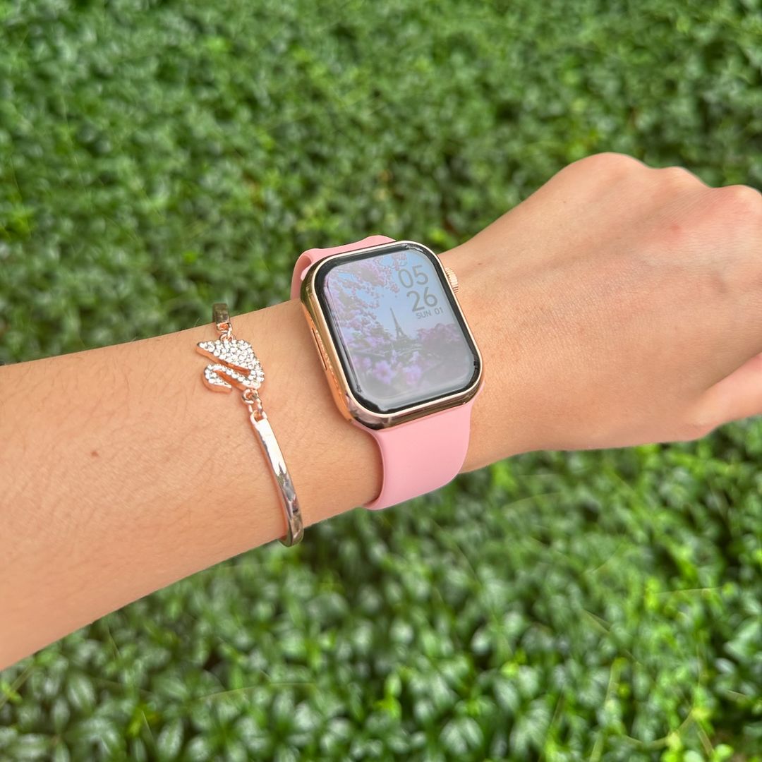 🤩أفضل ساعة ذكية نسائية ⌚️👸🏼 ✨و بأفضل سعر 😍🤩 ….كوني دائماً بأفضل إطلالة مع عنوان الاناقة 🤩😍❤️